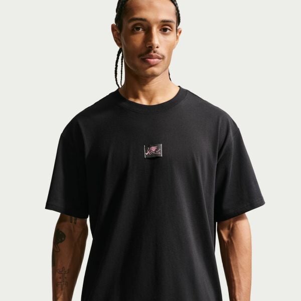 U NSW TEE LSE LOVE IN AIR