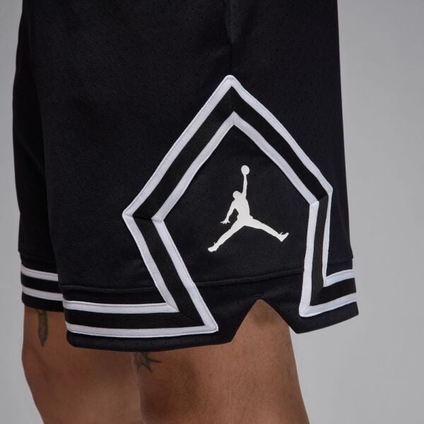 M J DF SPRT DMND SHORT