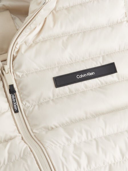 LW QUILT VEST