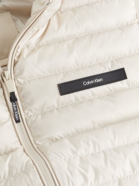 LW QUILT VEST