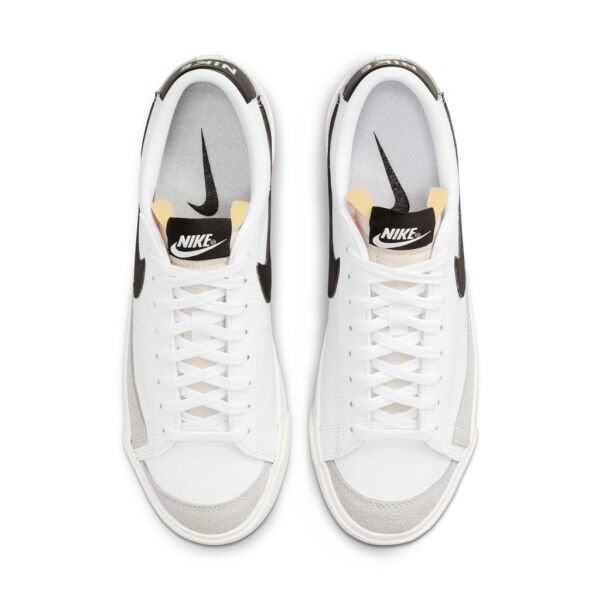 W BLAZER LOW 77