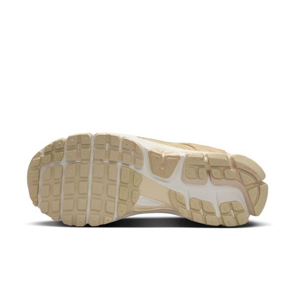 W NIKE ZOOM VOMERO 5
