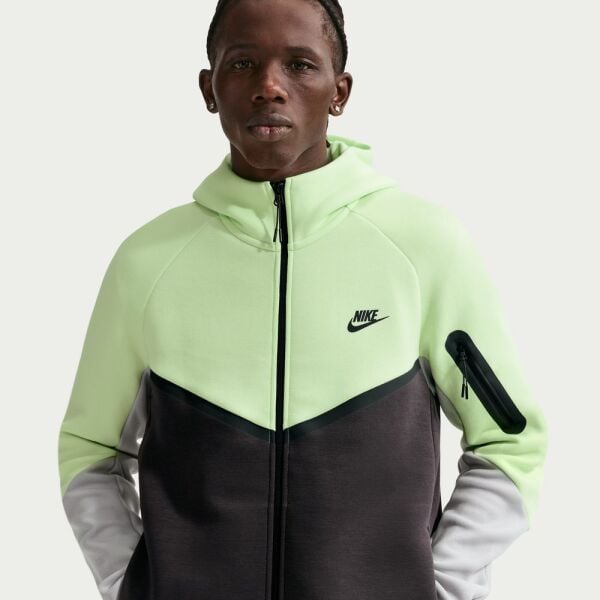 M NK TCH FLC FZ WR HOODIE