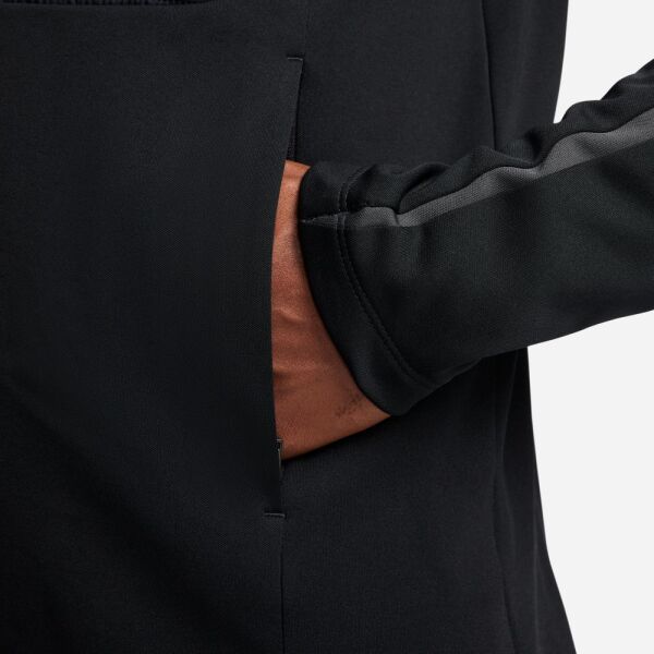 M NK TF ACD DRL TOP WW