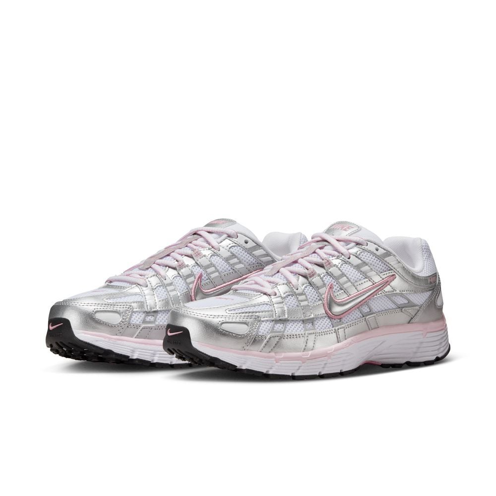W NIKE P-6000