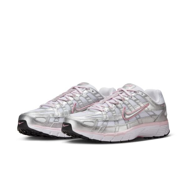W NIKE P-6000