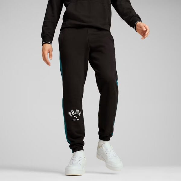 T7 PLAY.PARIS. Sweatpants