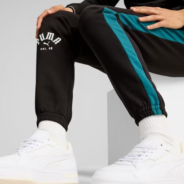 T7 PLAY.PARIS. Sweatpants