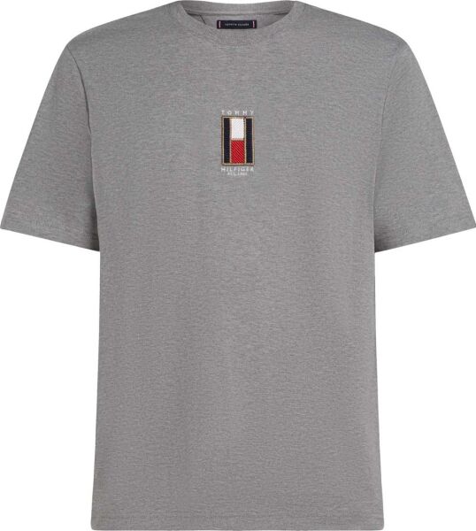 VERTICAL FLAG TEE