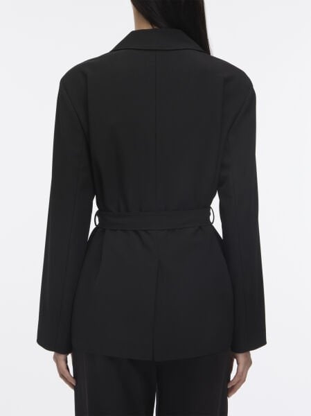 TRAVEL TWILL BELTED BLAZER