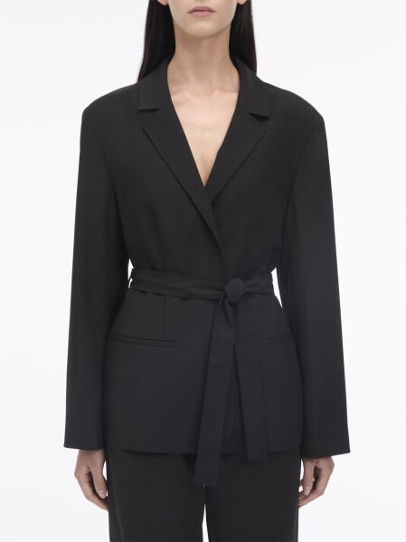 TRAVEL TWILL BELTED BLAZER