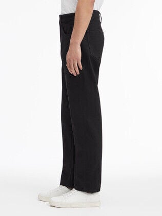 FOREVER BLACK RELAXED STRAIGHT