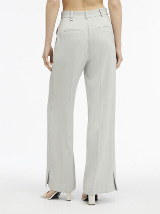 SOFT TWILL SLIM LEG PANT