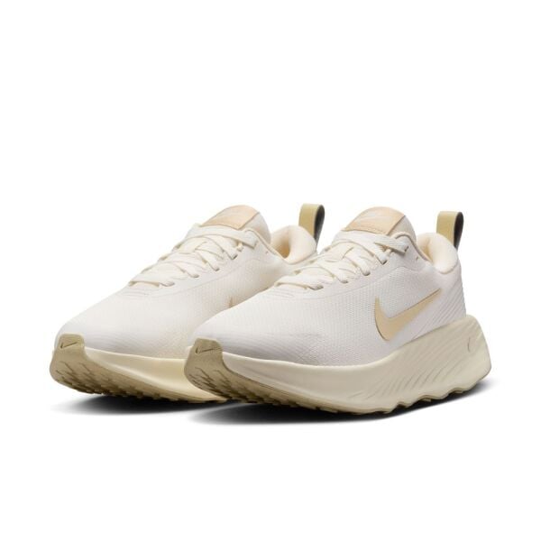W NIKE PROMINA