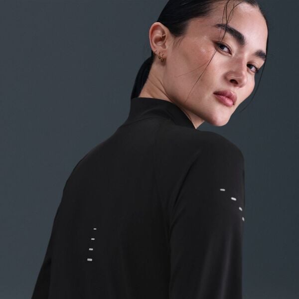 W NK SWIFT DF FZ MDLYR