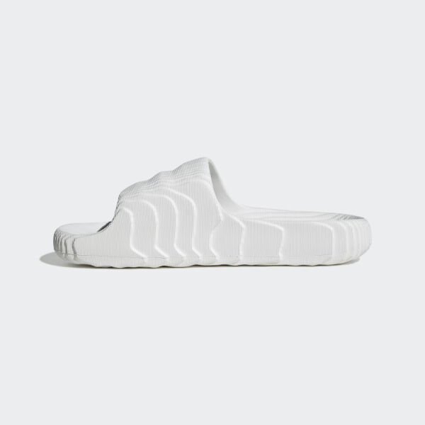 ADILETTE 22
