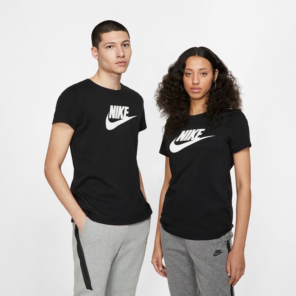 W NSW TEE ESSNTL ICON FUTUR