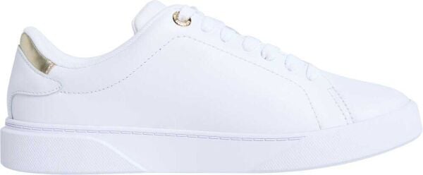 ESSENTIAL CHIC COURT SNEAKER