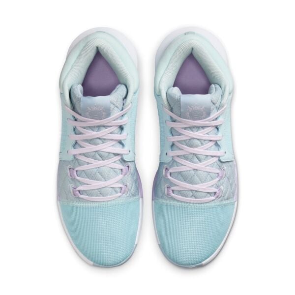 LEBRON WITNESS VIII