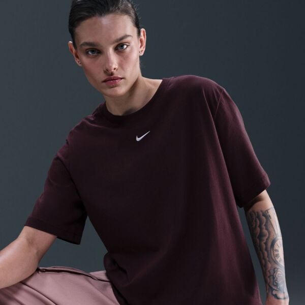 W NSW TEE ESSNTL LBR