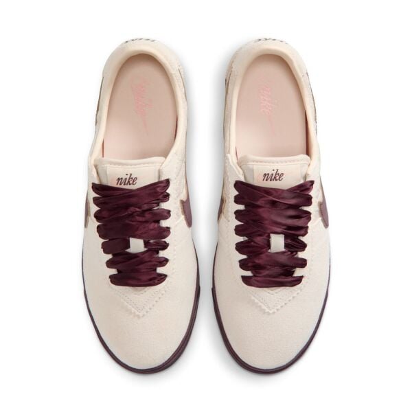 W NIKE ASTROGRABBER LTHR SE