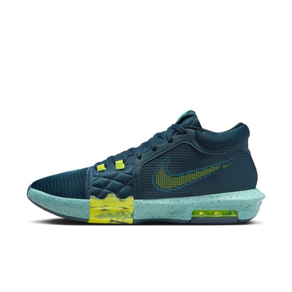 LEBRON WITNESS VIII