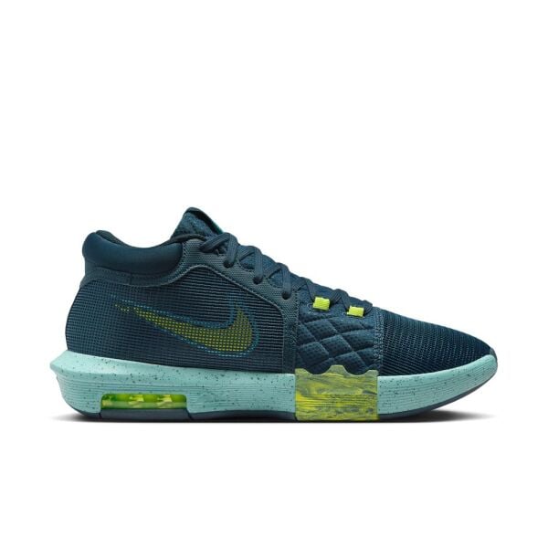 LEBRON WITNESS VIII