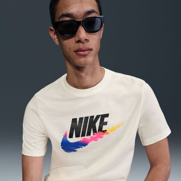M NSW TEE 6MO FTRA SP25