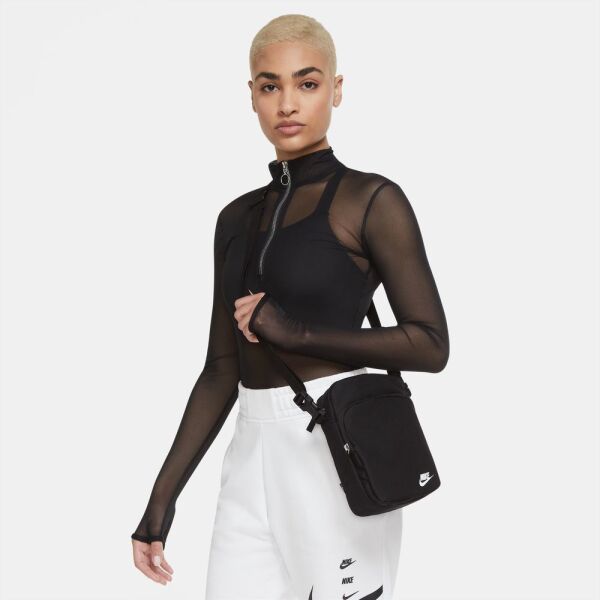 NK HERITAGE CROSSBODY