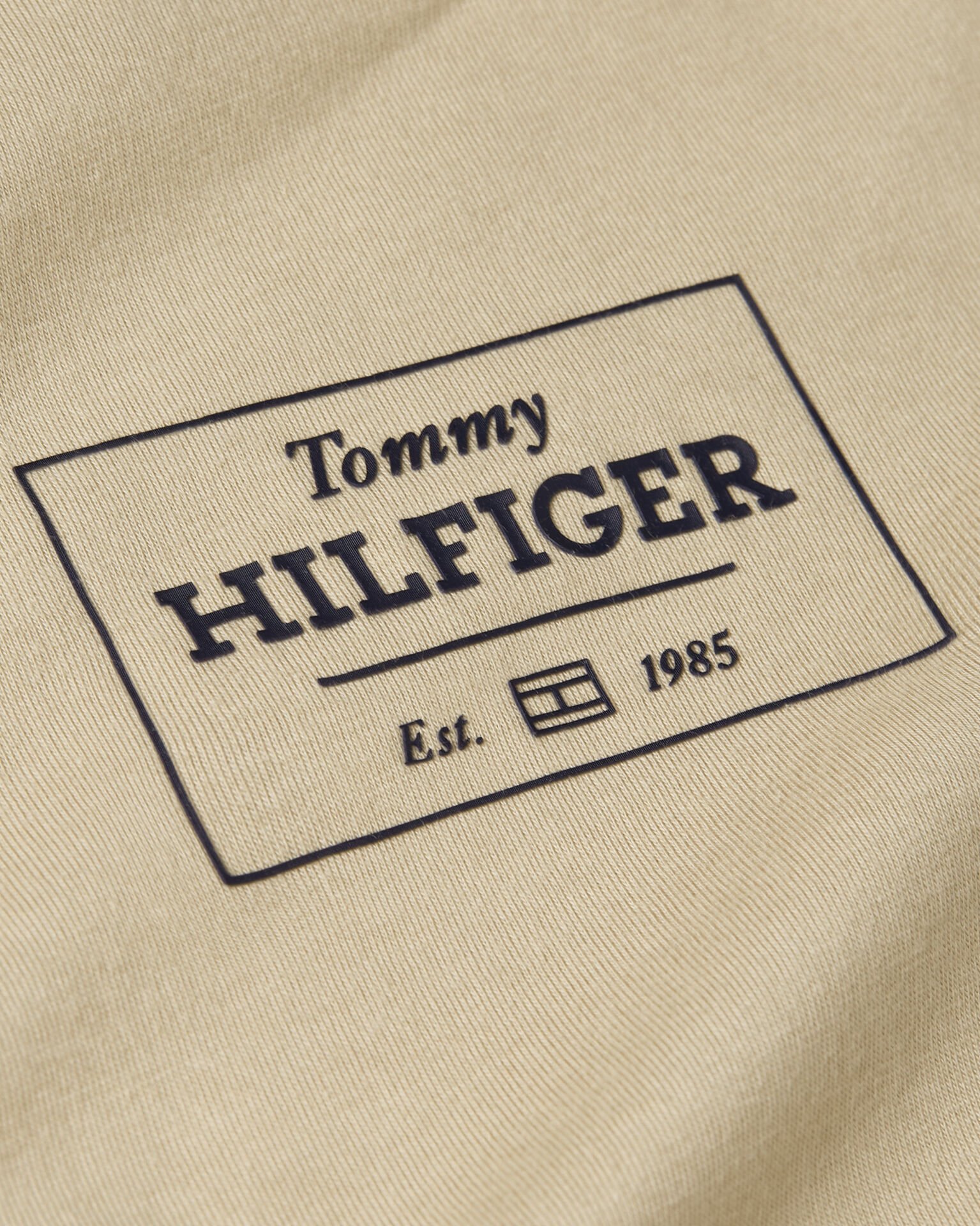 MONOTYPE PRINTED LABEL TEE