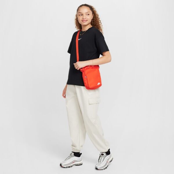 G NSW TEE BOY ESSNTL LBR