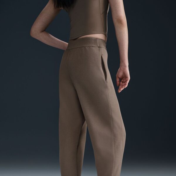 W NK 24.7 DF MR JOGGER SOFT