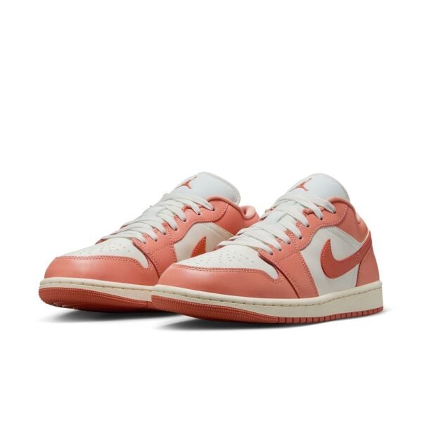 WMNS AIR JORDAN 1 LOW