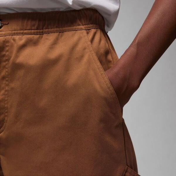 M J ESS STMT CHICAGO PANT