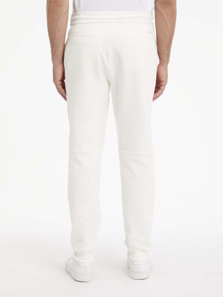 COMFORT DEBOSSED LOGO SWEATPAN