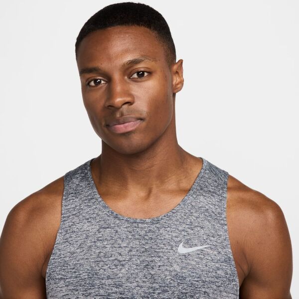 M NK DFADV STRIDE TANK