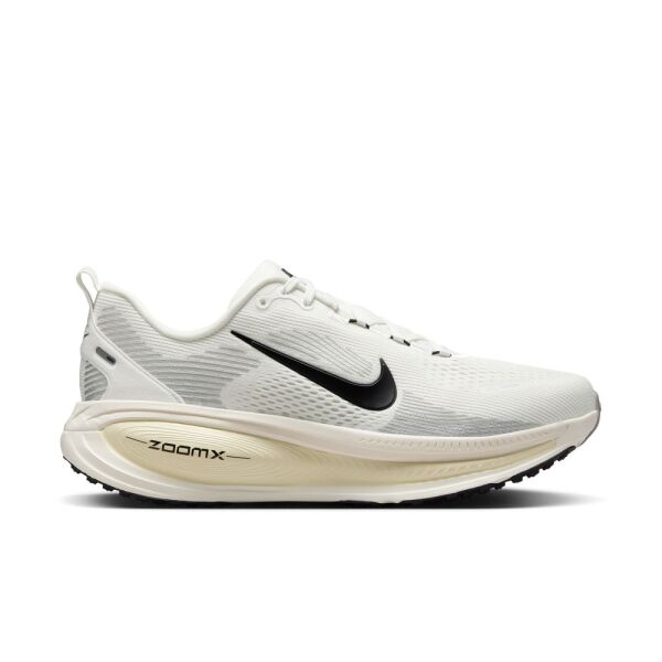 NIKE VOMERO 18