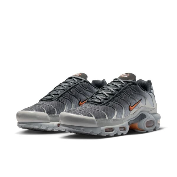 NIKE AIR MAX PLUS