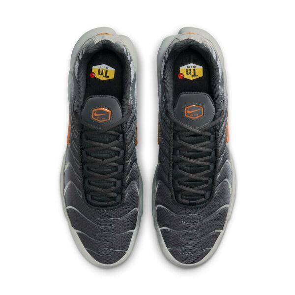 NIKE AIR MAX PLUS