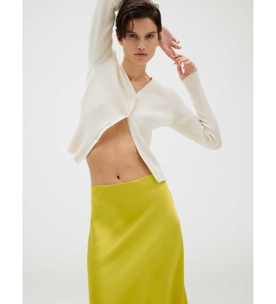 MATTE SHINE SATIN MIDI SKIRT