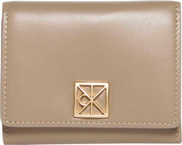 EMBLEM HARDWARE MEDIUM TRIFOLD