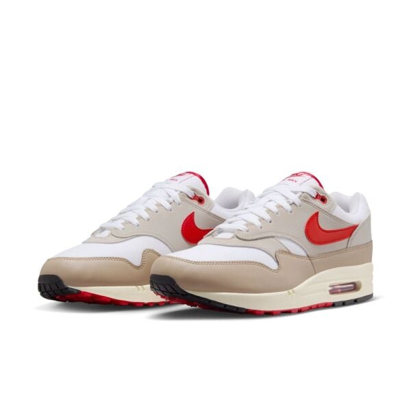 NIKE AIR MAX 1