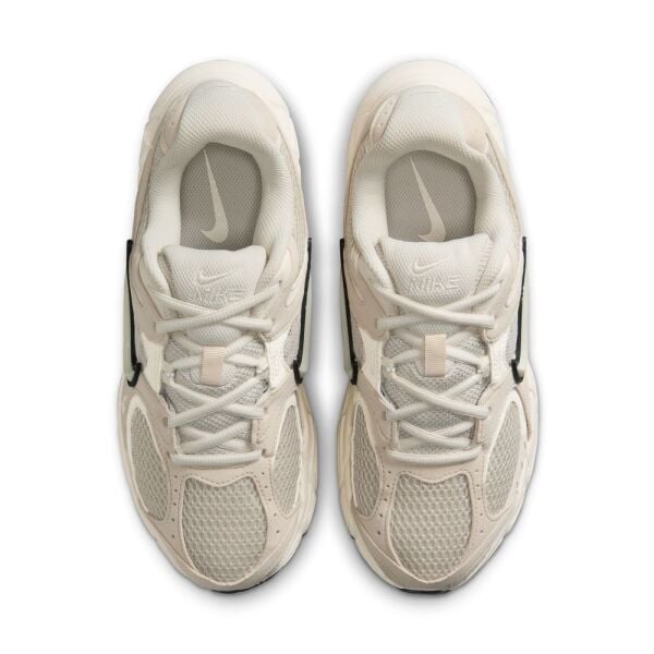 W NIKE V5 RNR