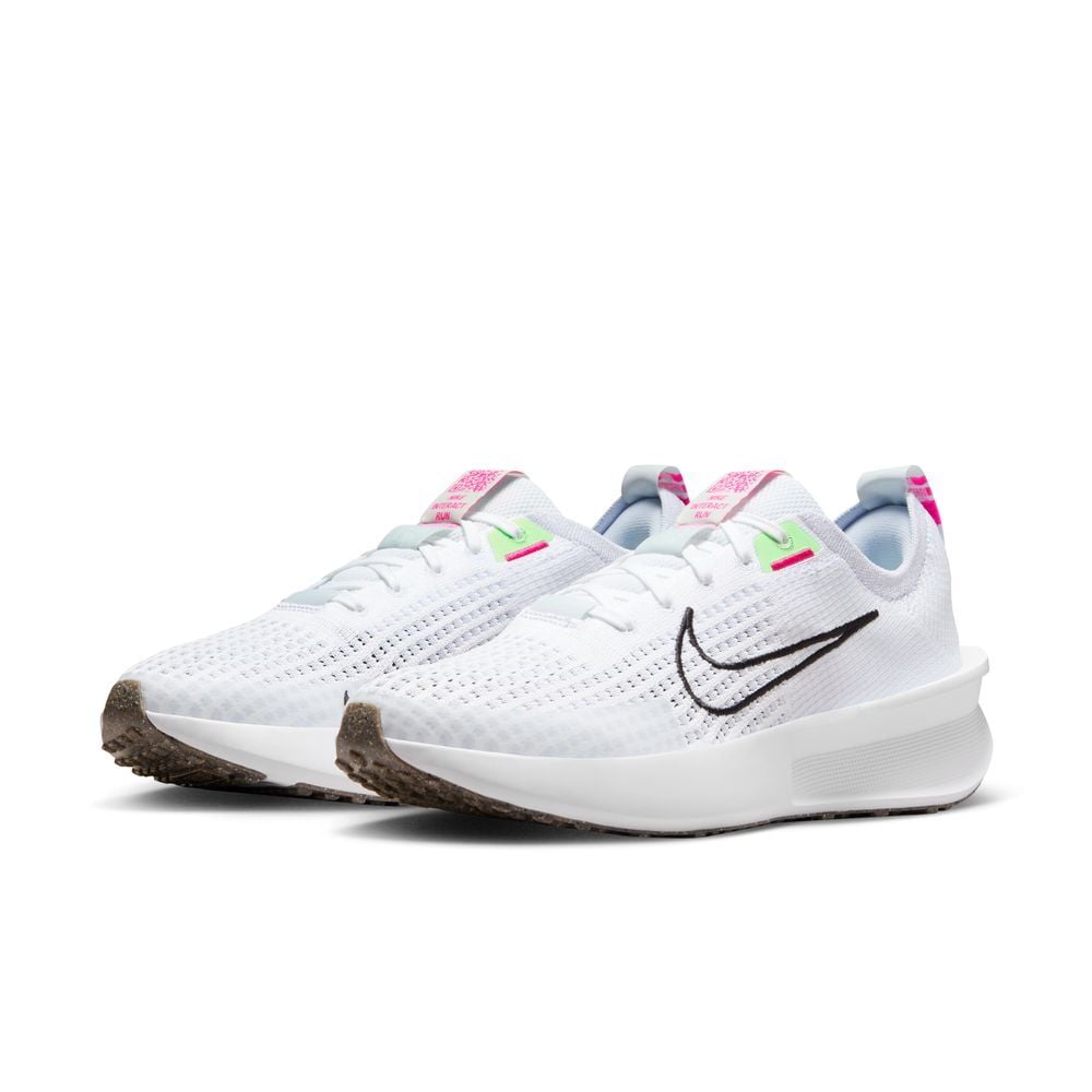 W NIKE INTERACT RUN