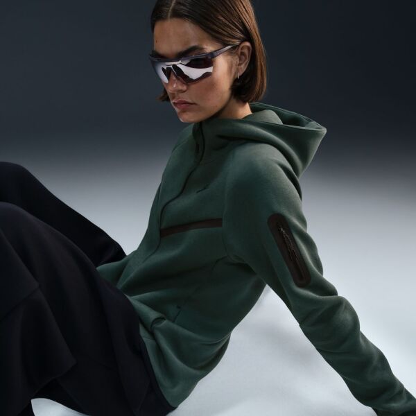 W NSW TCH FLC WR FZ HDY 2