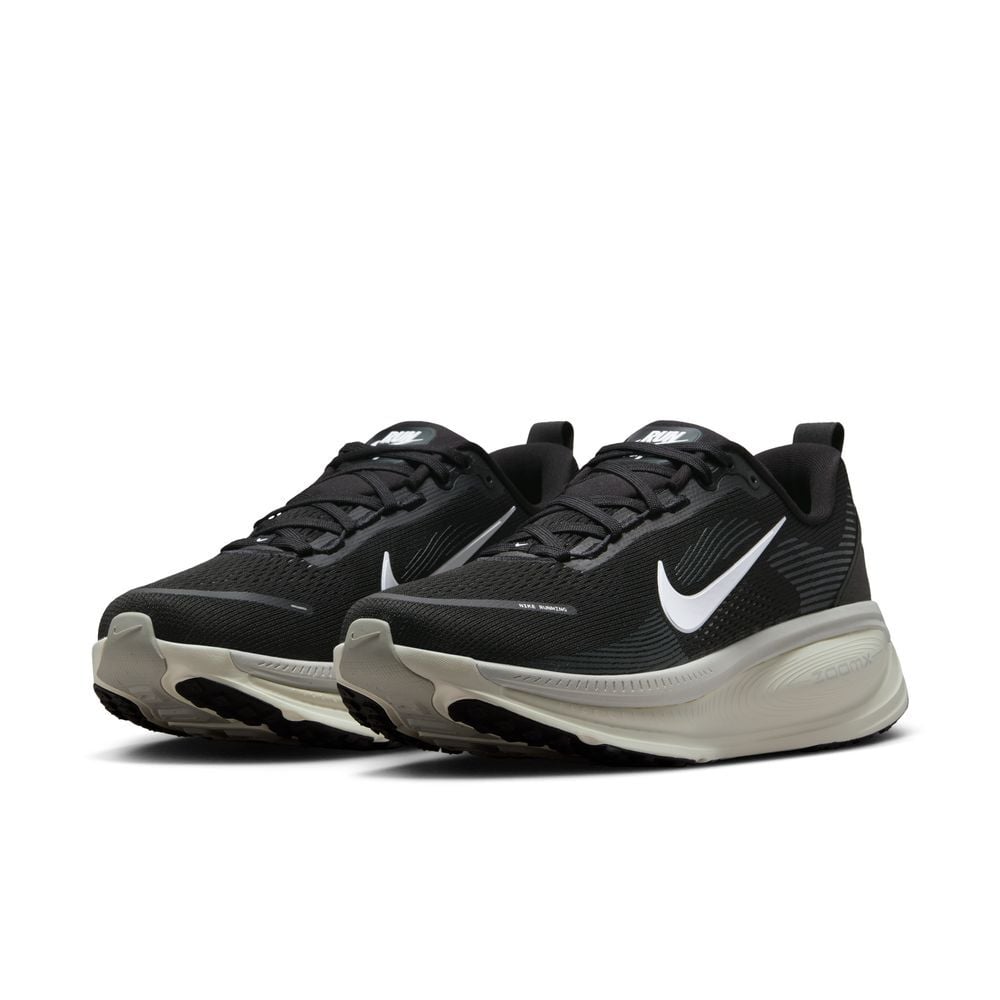 NIKE VOMERO 18