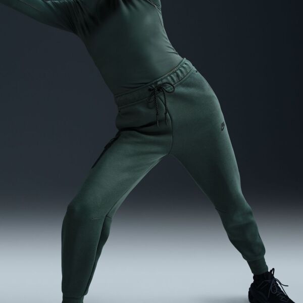 W NSW TCH FLC MR JGGER 2