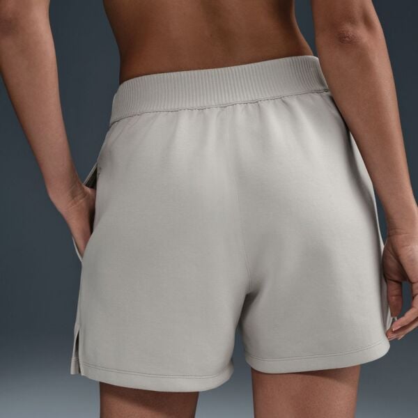 W NK 24.7 DF SHORT SOFT KNIT