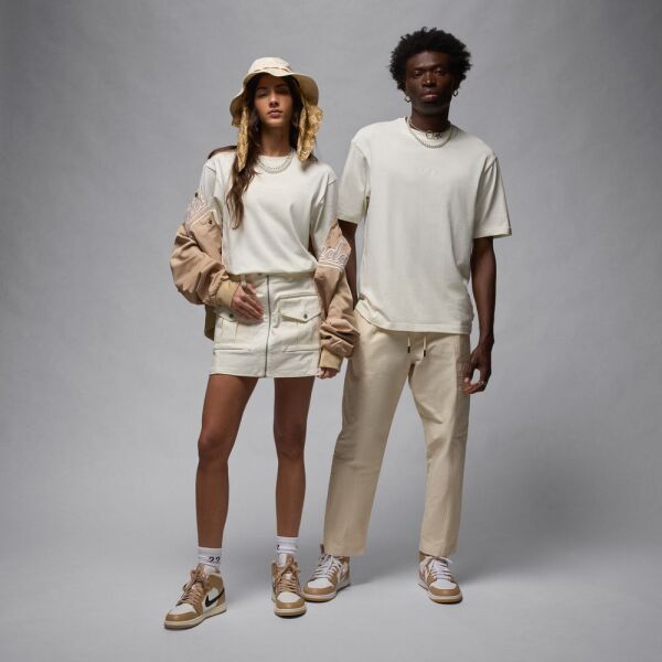 M J AIR JDN WM 85 SS TEE