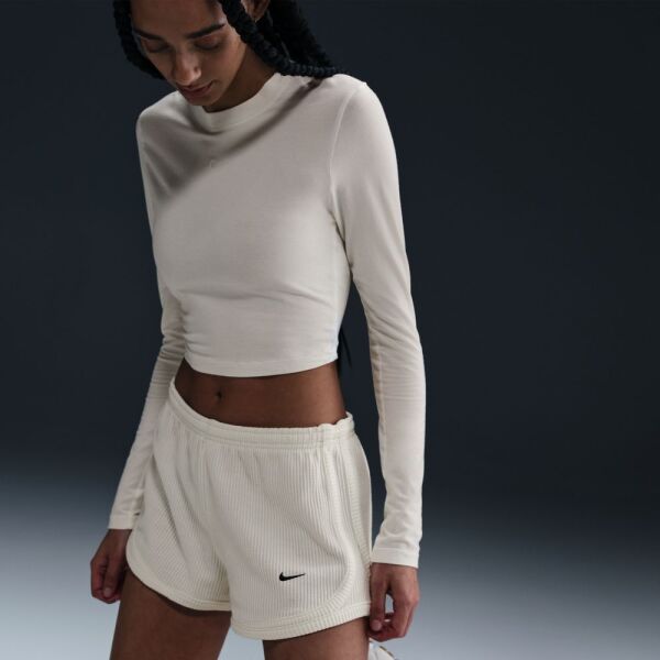 W NSW NK CHLL WFL MR 3'' SHORT